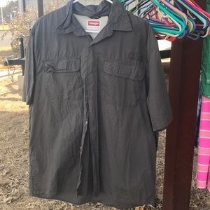 NWOT wrangler button up